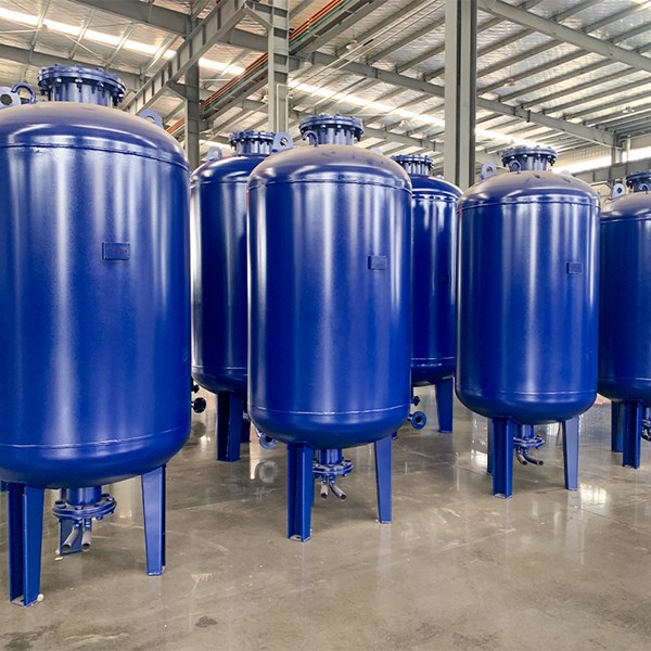 一文讀懂：常壓隔膜罐與其他類(lèi)型儲水容器的區別